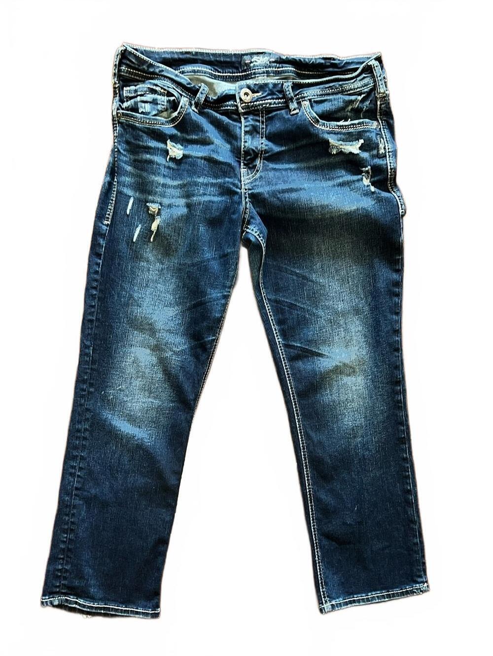 Silver Jeans Suki Capri Dark Wash Distressed Denim W31 Y2K flare pant